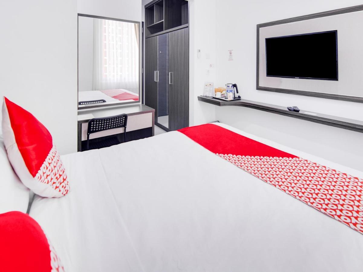 Oyo 2233 Bell'S Place Bogor Eksteriør bilde